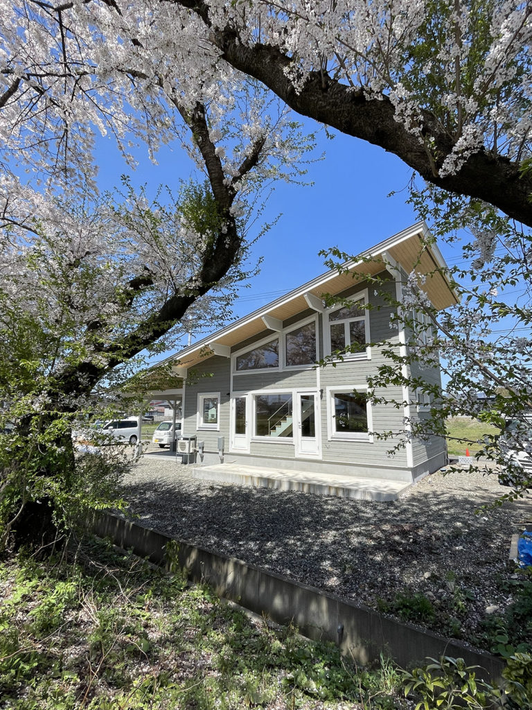 大舘市 S様邸 – メイプルハウス(青森県藤崎町のログハウスビルダー/ランタサルミ津軽)